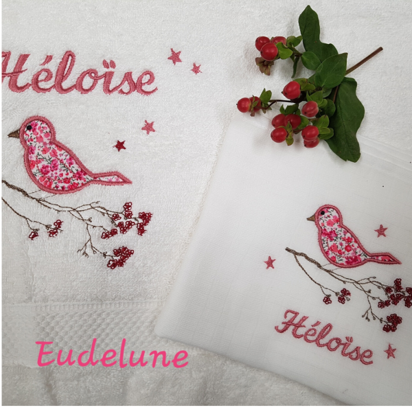 serviette éponge drap de bain personnalisée et brodée