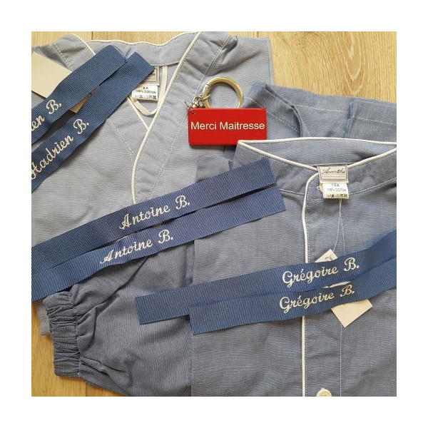 broderie tablier école etiquette nom prenom enfant catholique