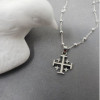 Collier fin en argent avec la croix de Jérusalem en argent pendentif
