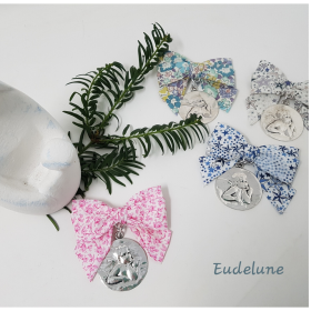 Ange de berceau liberty – Saint Raphaël protecteur, angelot acier doré