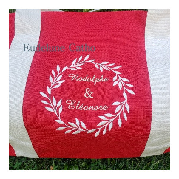 sac polochon de voyage brodé et personnalisé indispensable