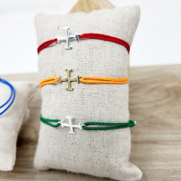 La Croix Potencée est un symbole fort de la foi chrétienne et de l’engagement propre au scoutisme