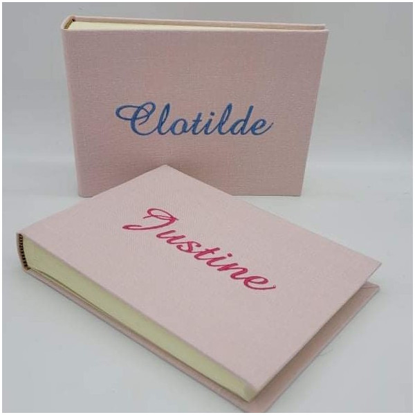 Album photo brodé personnalisé en lin duo de créateur