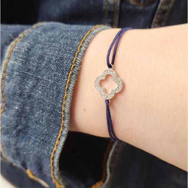 Bracelet religieux cordon croix lobée rosace et zircons lumière