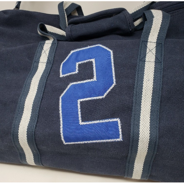 sac polochon brodé personnalisé , sac de voyage souple et élégant