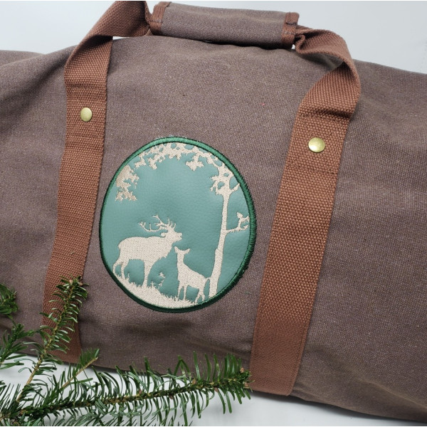 sac polochon brodé personnalisé , sac de voyage souple et élégant