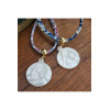 Collier religieux d'une grande vierge à l'enfant nacre sur chaine