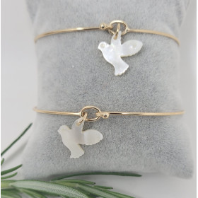 Jonc Saint-Esprit plaqué or – bracelet colombe nacre ouverture crochet
