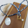 Collier Vierge Miraculeuse 25 mm en nacre – rayons et grâces