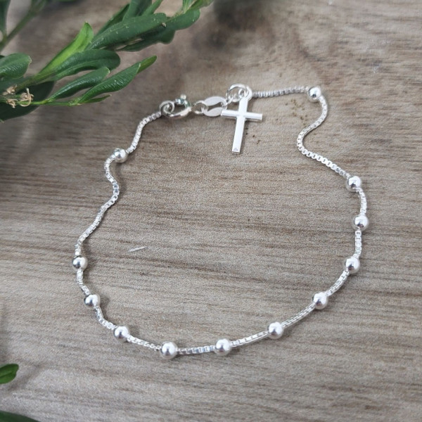 Bracelet dizainier plaqué or ou argent – croix et 10 grains de prière