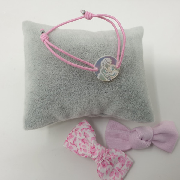 Bracelet Vierge à l’Enfant, un bijou pensé pour les mamans allaitantes
