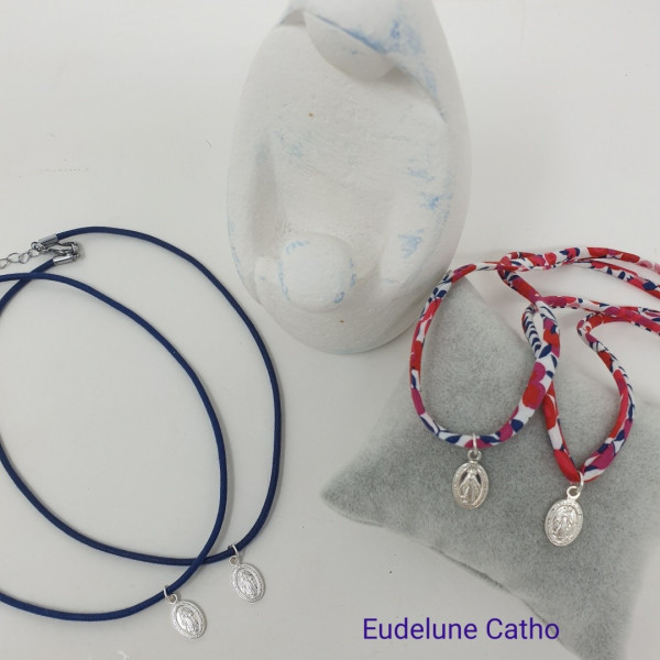 Collier Médaille Miraculeuse 10 mm sur nacre – Plaqué Or ou Argent