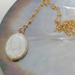 PERLE / Pendentif Vierge Marie