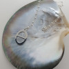 Collier Vierge Marie en Nacre Plaqué Or | Eudelune