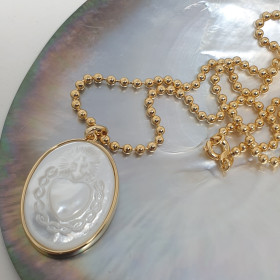 collier religieux saint esprit colombe nacre personnalisé