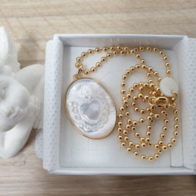 collier religieux saint esprit colombe nacre personnalisé